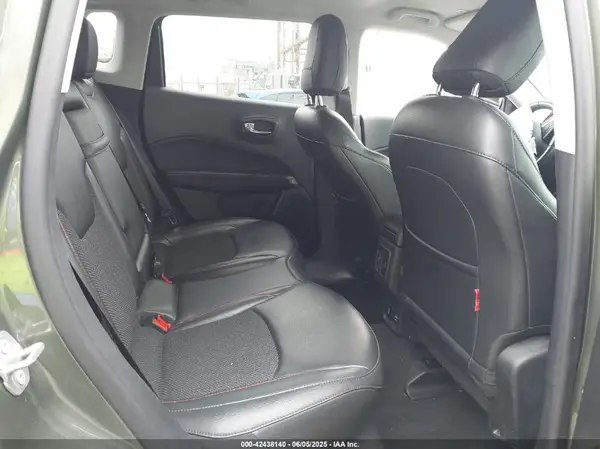 3C4NJDDB9KT650120 2019 JEEP COMPASS - Image 8