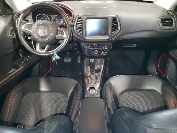 3C4NJDDB9KT667905 2019 JEEP COMPASS - Image 8