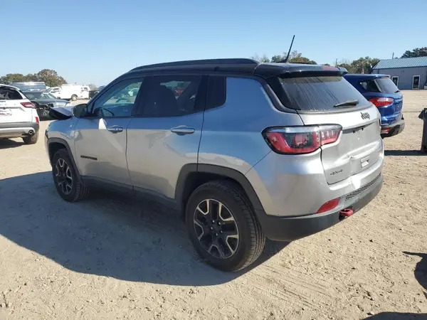 3C4NJDDB9KT671243 2019 JEEP COMPASS - Image 2