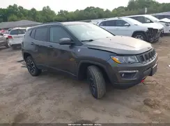 3C4NJDDB9KT686048 2019 JEEP COMPASS
