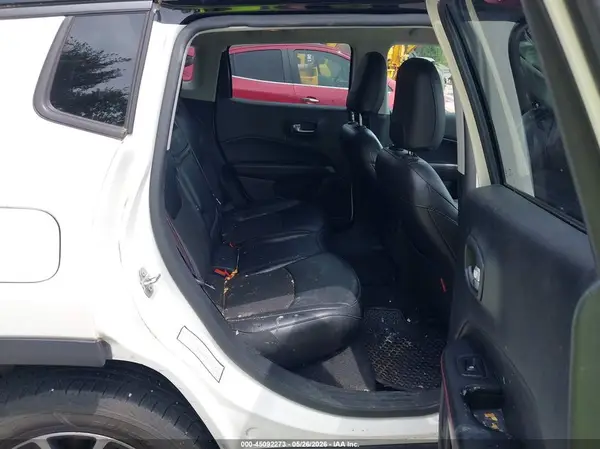 3C4NJDDB9KT712924 2019 JEEP COMPASS - Image 8