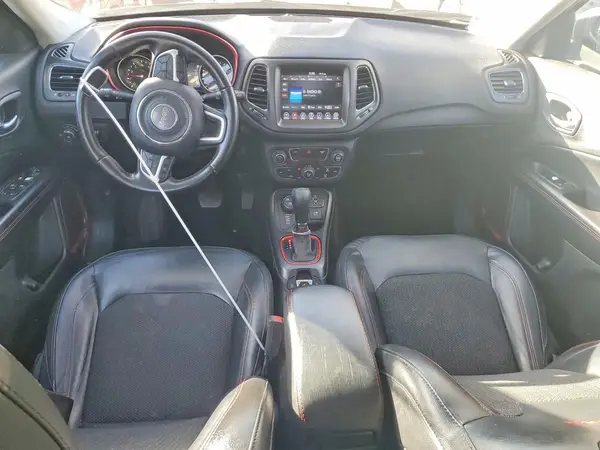 3C4NJDDB9KT721509 2019 JEEP COMPASS - Image 8