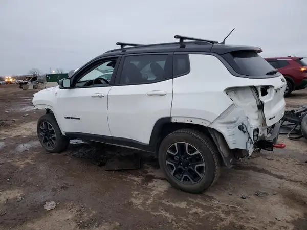 3C4NJDDB9KT722157 2019 JEEP COMPASS - Image 2