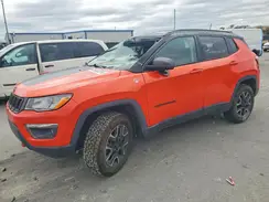 3C4NJDDB9KT723180 2019 JEEP COMPASS
