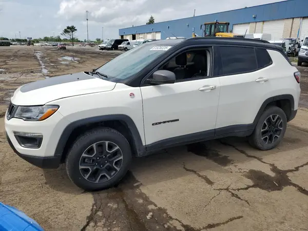 3C4NJDDB9KT765378 2019 JEEP COMPASS - Image 1