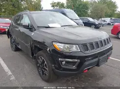 3C4NJDDB9KT799420 2019 JEEP COMPASS