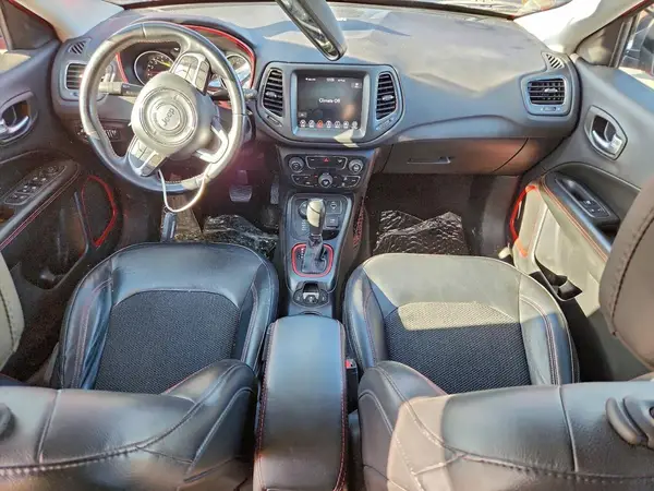 3C4NJDDB9KT800050 2019 JEEP COMPASS - Image 8