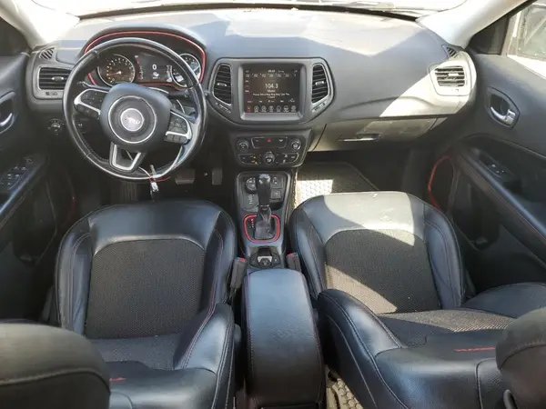 3C4NJDDB9LT106539 2020 JEEP COMPASS - Image 8