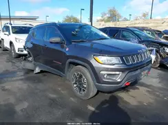 3C4NJDDB9LT111997 2020 JEEP COMPASS