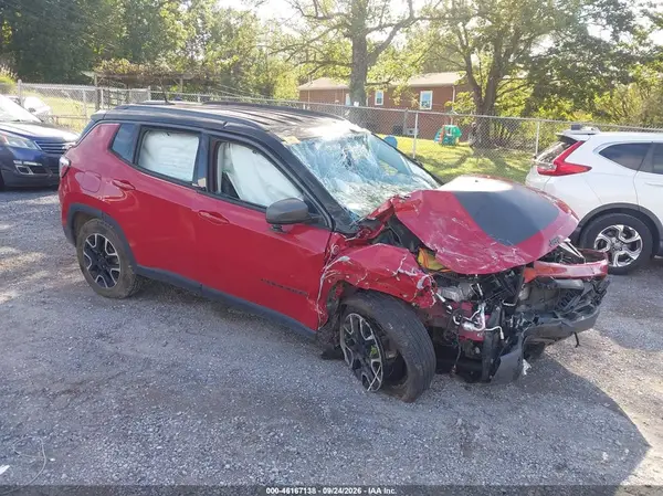 3C4NJDDB9LT117217 2020 JEEP COMPASS - Image 1