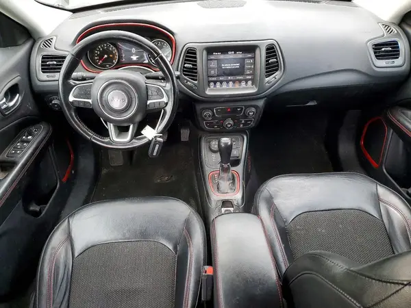 3C4NJDDB9LT155997 2020 JEEP COMPASS - Image 8