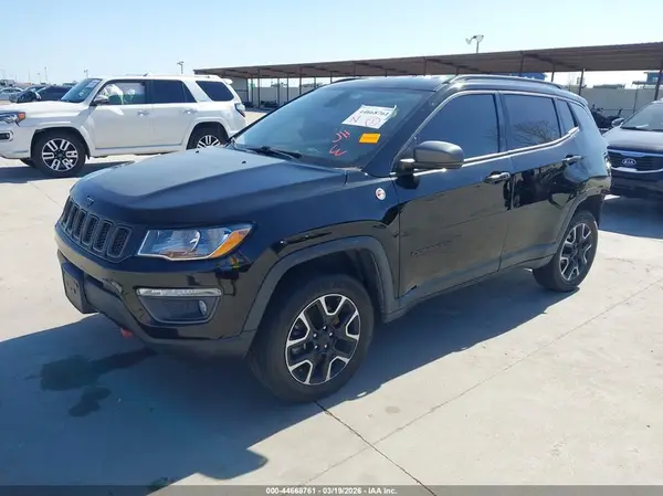 3C4NJDDB9LT170497 2020 JEEP COMPASS - Image 2