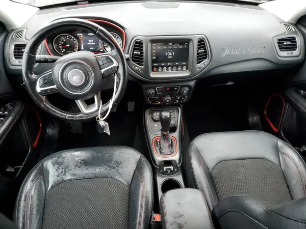 3C4NJDDB9LT189325 2020 JEEP COMPASS - Image 8
