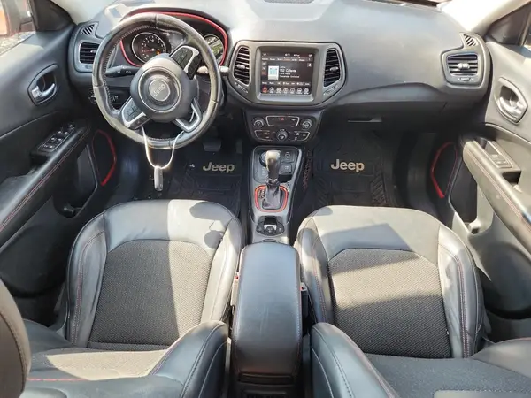 3C4NJDDB9LT195920 2020 JEEP COMPASS - Image 8