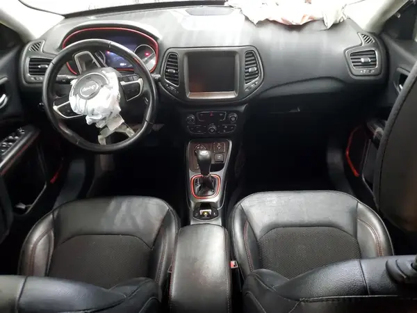 3C4NJDDB9LT203465 2020 JEEP COMPASS - Image 8