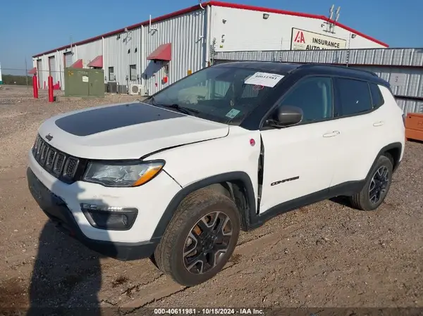 3C4NJDDB9LT207919 2020 JEEP COMPASS - Image 2