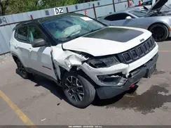 3C4NJDDB9LT220864 2020 JEEP COMPASS