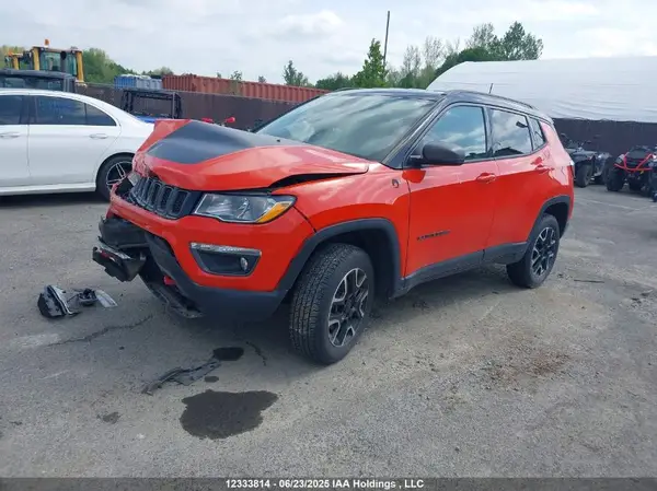 3C4NJDDB9MT509549 2021 JEEP COMPASS - Image 2