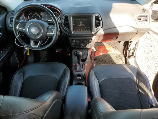 3C4NJDDB9MT511835 2021 JEEP COMPASS - Image 8