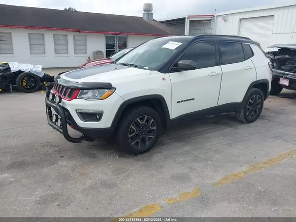 3C4NJDDB9MT512046 2021 JEEP COMPASS - Image 2