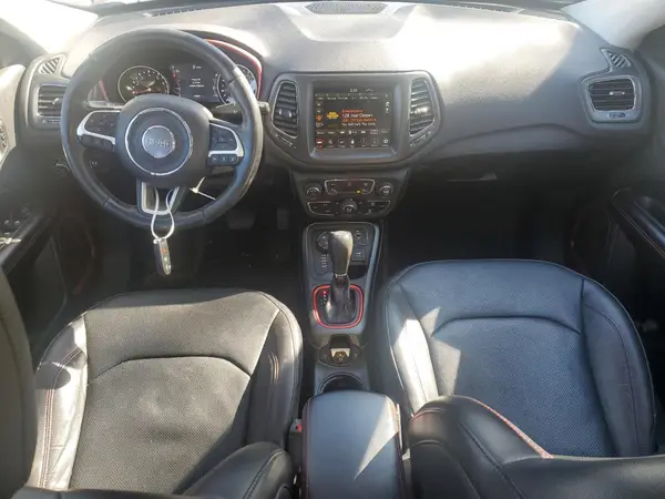3C4NJDDB9MT589337 2021 JEEP COMPASS - Image 8
