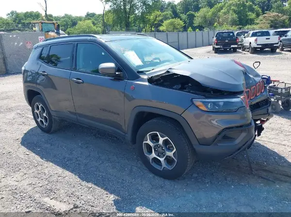 3C4NJDDB9NT160748 2022 JEEP COMPASS - Image 1