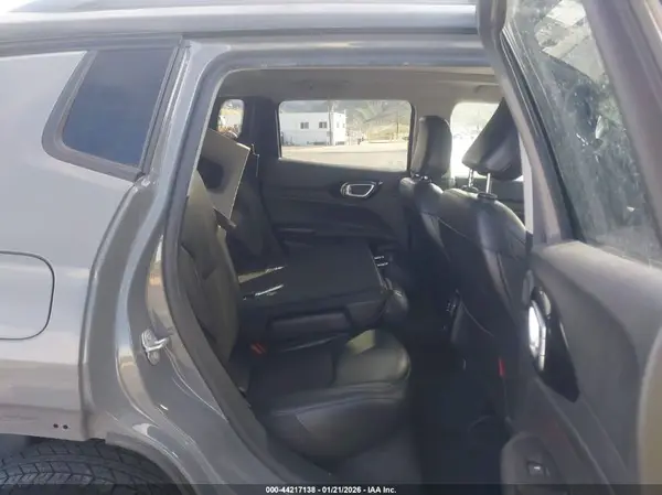 3C4NJDDB9NT165464 2022 JEEP COMPASS - Image 8