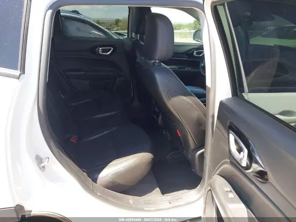 3C4NJDDB9NT194477 2022 JEEP COMPASS - Image 8