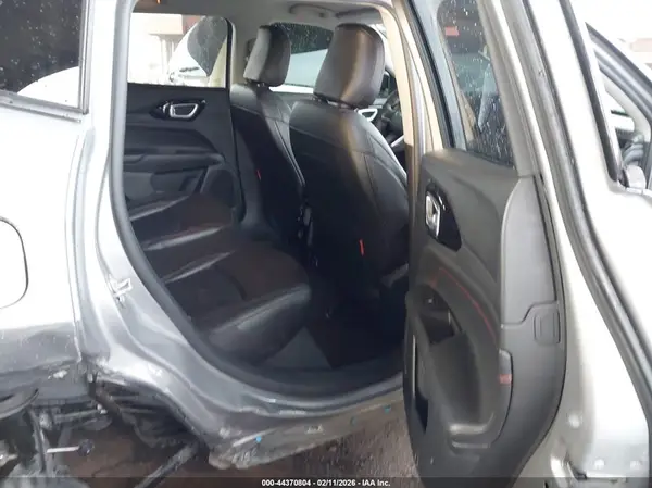 3C4NJDDB9NT195760 2022 JEEP COMPASS - Image 8