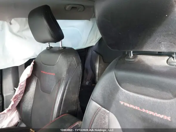 3C4NJDDB9NT238526 2022 JEEP COMPASS - Image 8