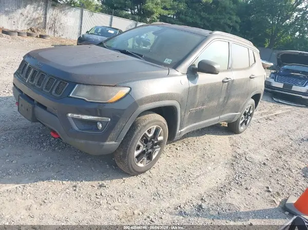 3C4NJDDBXHT636302 2017 JEEP COMPASS - Image 2