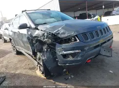 3C4NJDDBXHT657425 2017 JEEP COMPASS
