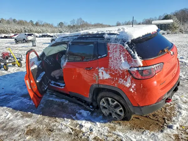3C4NJDDBXHT665086 2017 JEEP COMPASS - Image 2