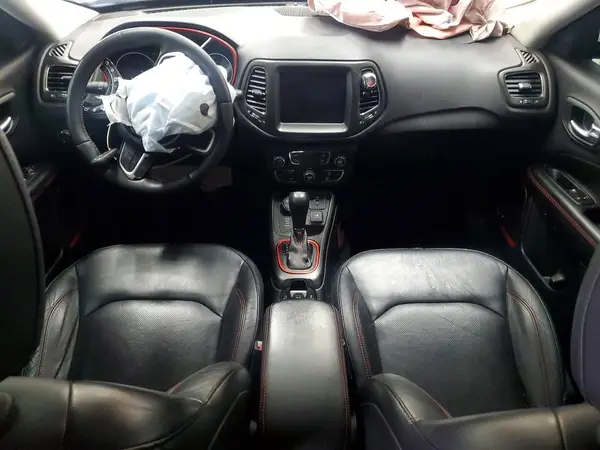 3C4NJDDBXHT667291 2017 JEEP COMPASS - Image 8
