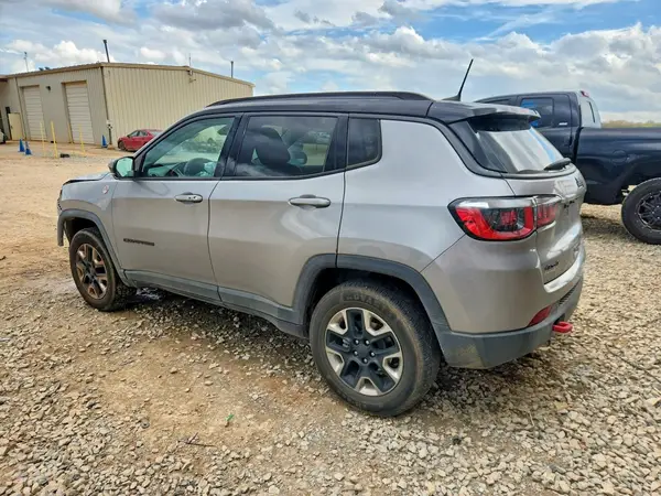 3C4NJDDBXHT681000 2017 JEEP COMPASS - Image 2