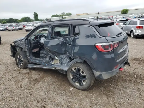 3C4NJDDBXHT688190 2017 JEEP COMPASS - Image 2
