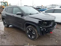 3C4NJDDBXJT129471 2018 JEEP COMPASS
