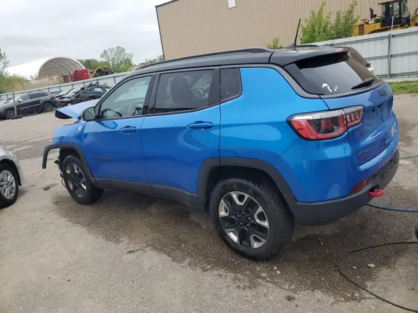 3C4NJDDBXJT139496 2018 JEEP COMPASS - Image 2
