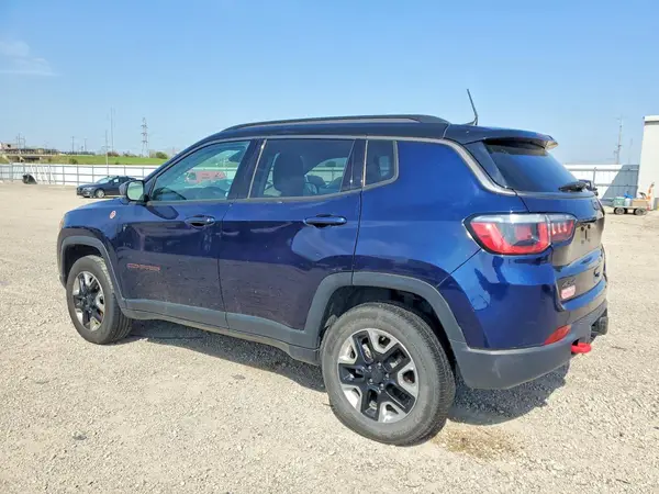 3C4NJDDBXJT144424 2018 JEEP COMPASS - Image 2
