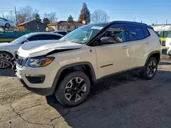 3C4NJDDBXJT174619 2018 JEEP COMPASS