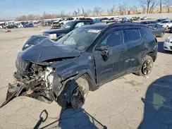 3C4NJDDBXJT180260 2018 JEEP COMPASS