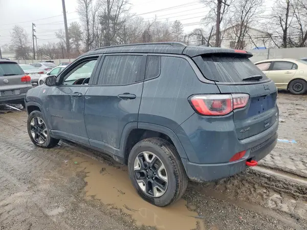 3C4NJDDBXJT199116 2018 JEEP COMPASS - Image 2