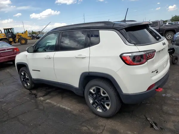 3C4NJDDBXJT199245 2018 JEEP COMPASS - Image 2