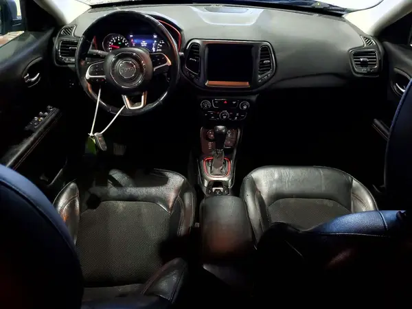 3C4NJDDBXJT281119 2018 JEEP COMPASS - Image 8