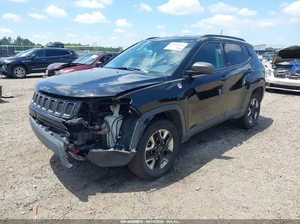 3C4NJDDBXJT281766 2018 JEEP COMPASS - Image 2