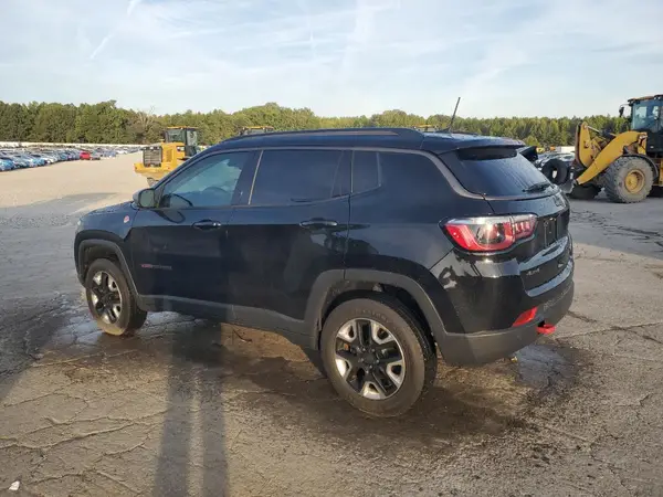 3C4NJDDBXJT282223 2018 JEEP COMPASS - Image 2