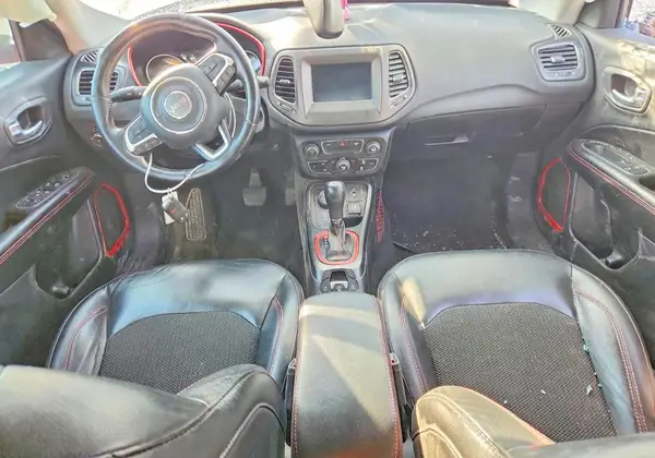 3C4NJDDBXJT403624 2018 JEEP COMPASS - Image 8