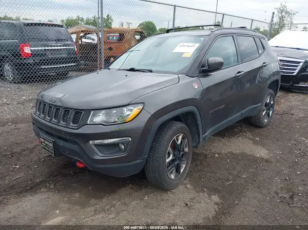 3C4NJDDBXJT440771 2018 JEEP COMPASS - Image 2