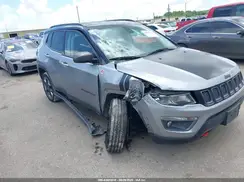 3C4NJDDBXJT441628 2018 JEEP COMPASS