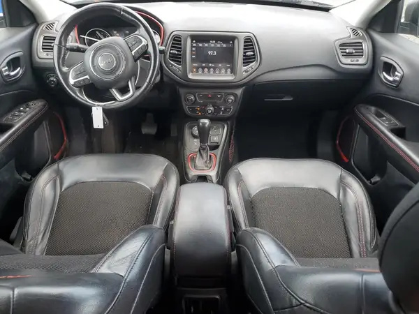 3C4NJDDBXKT622570 2019 JEEP COMPASS - Image 8